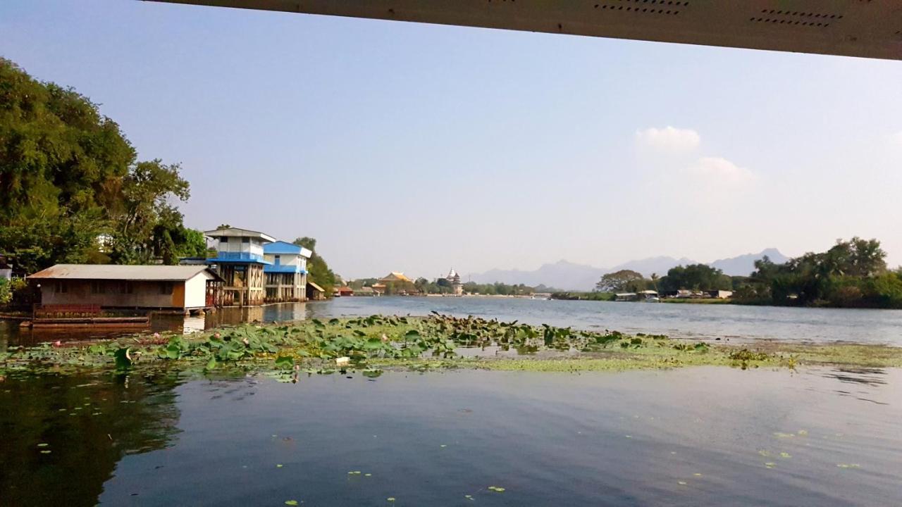 Tamarind Guesthouse Kanchanaburi Bagian luar foto